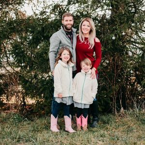 Meet your Posher, Mallory